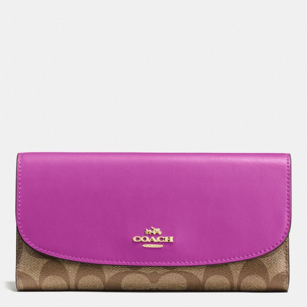 COACH f57319 CHECKBOOK WALLET IN SIGNATURE IMITATION GOLD/KHAKI/HYACINTH