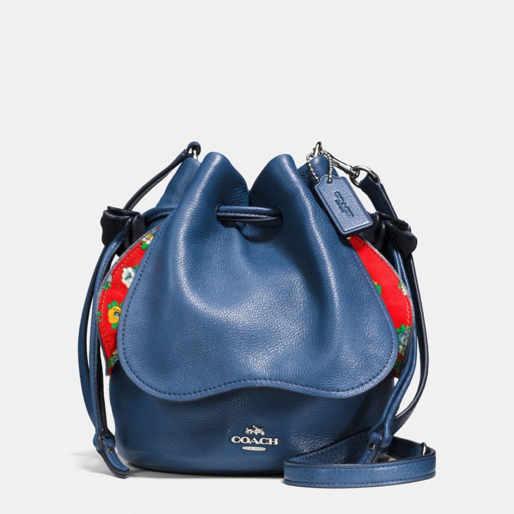 PETAL BAG IN PEBBLE LEATHER - SILVER/MARINA - COACH F57543