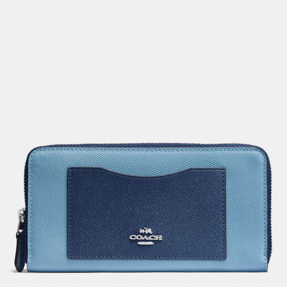 COACH ACCORDION ZIP WALLET IN GEOMETRIC COLORBLOCK CROSSGRAIN LEATHER - SILVER/MIDNIGHT BLUE MULTI - f57605