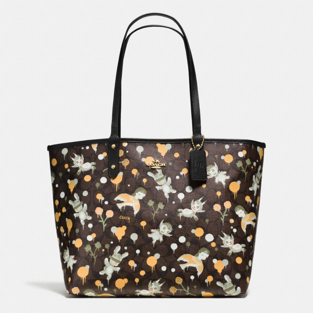 COACH F57917 BASEMAN X COACH SECRET ORDER REVERISBLE TOTE IN SIGNATURE COATED CANVAS IMITATION-GOLD/BROWN-YELLOW-MULTI