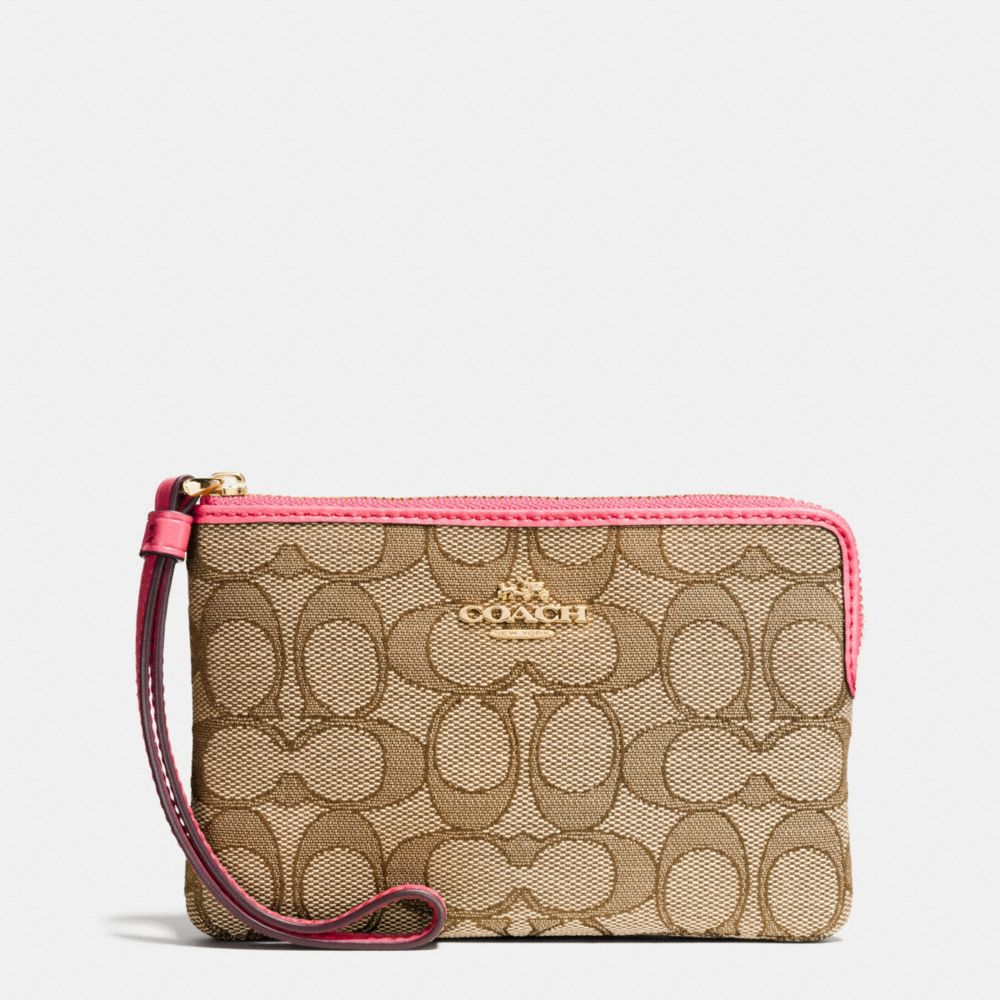 COACH f58033 CORNER ZIP WRISTLET IN OUTLINE SIGNATURE IMITATION GOLD/KHAKI STRAWBERRY