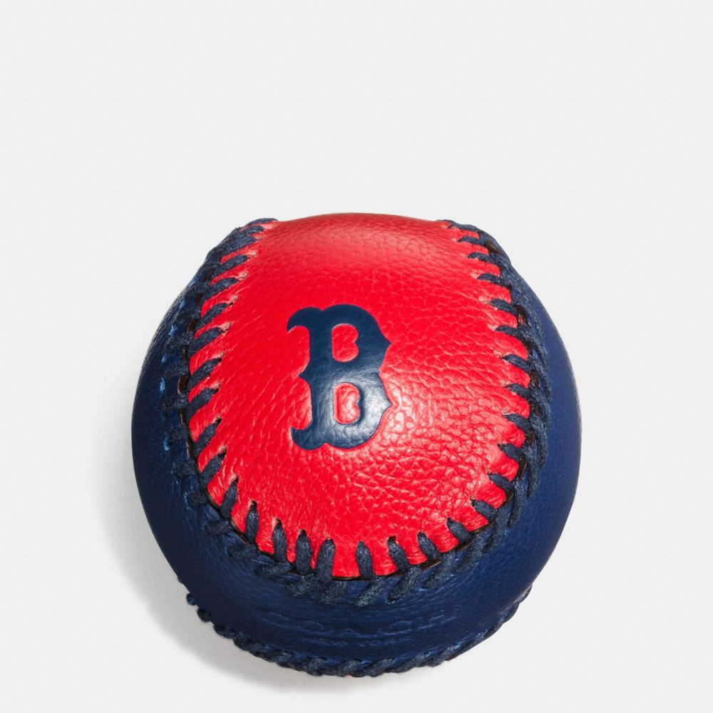 COACH f58377 MLB BASEBALL PAPERWEIGHT IN SMOOTH CALF LEATHER BOS RED SOX