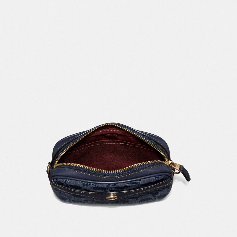 COACH F58550 CONVERTIBLE BELT BAG IN SIGNATURE DENIM DENIM/LIGHT GOLD