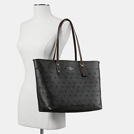 COACH f59345 CITY TOTE IN PERFORATED CROSSGRAIN LEATHER SILVER/BLACK