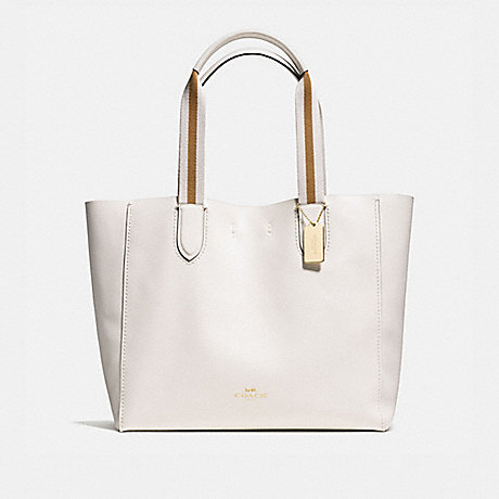 COACH LARGE DERBY TOTE IN PEBBLE LEATHER WITH STRIPE WEBBING - IMITATION GOLD/CHALK - f59399