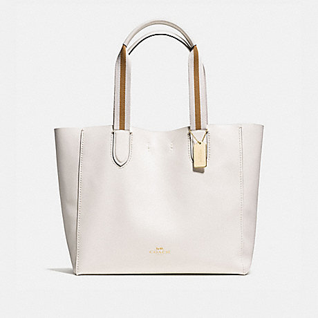 LARGE DERBY TOTE IN PEBBLE LEATHER WITH STRIPE WEBBING - COACH F59399 - IMITATION GOLD/CHALK