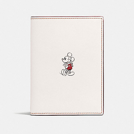 COACH PASSPORT CASE IN GLOVE CALF LEATHER WITH MICKEY - CHALK - f59411