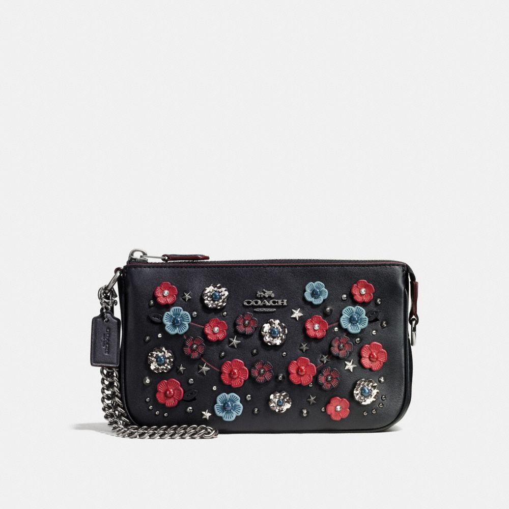 COACH NOLITA WRISTLET 19 WITH TEA ROSE AND SNAKESKIN DETAIL - BLACK CLOUD MULTI/DARK GUNMETAL - F59772