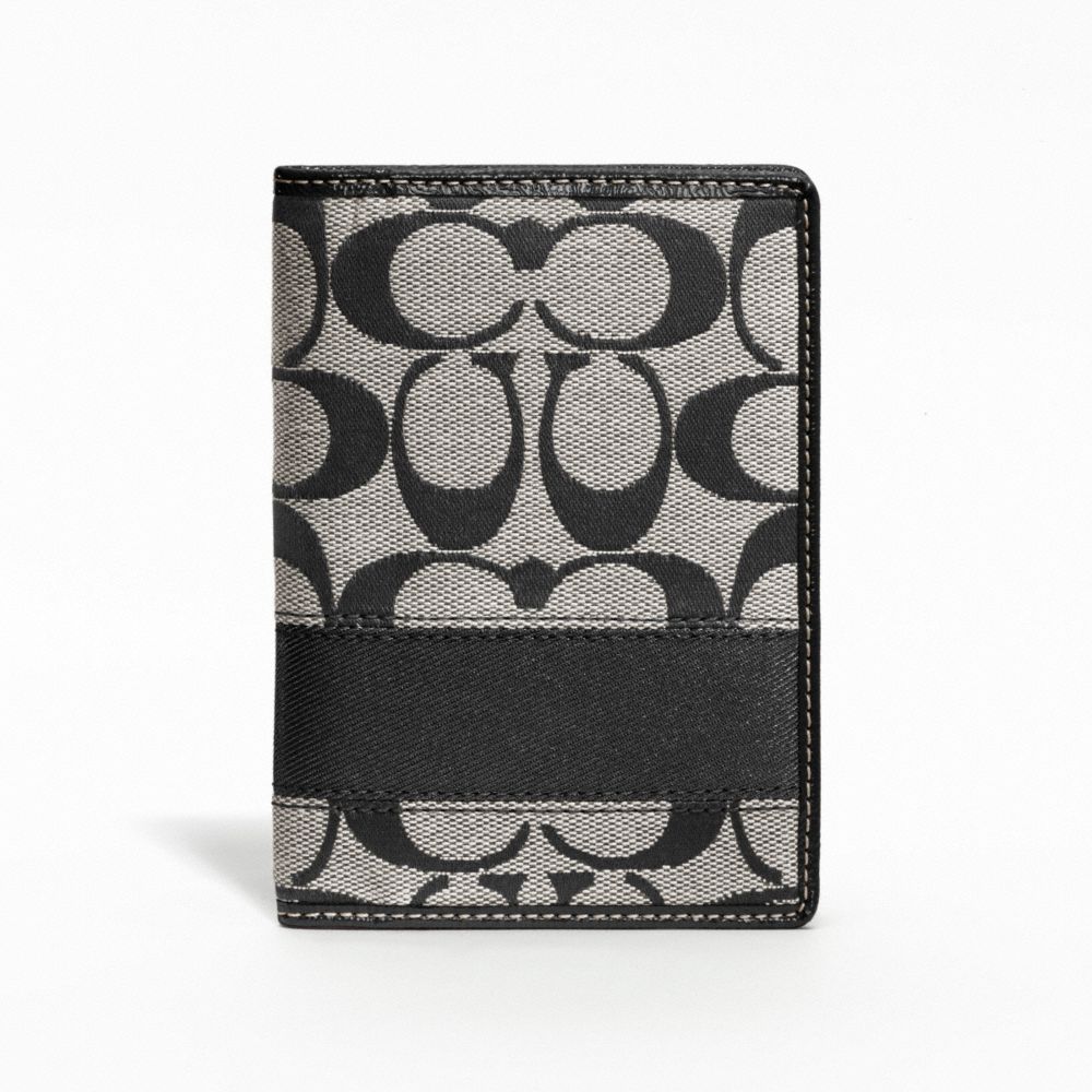 SIGNATURE STRIPE PASSPORT CASE COACH F61768