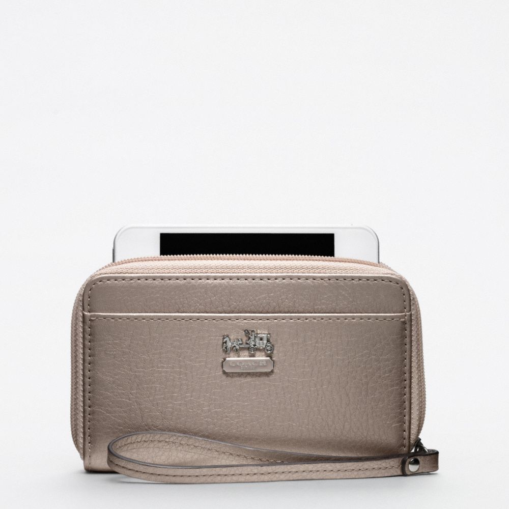 MADISON METALLIC LEATHER UNIVERSAL CASE COACH F61970