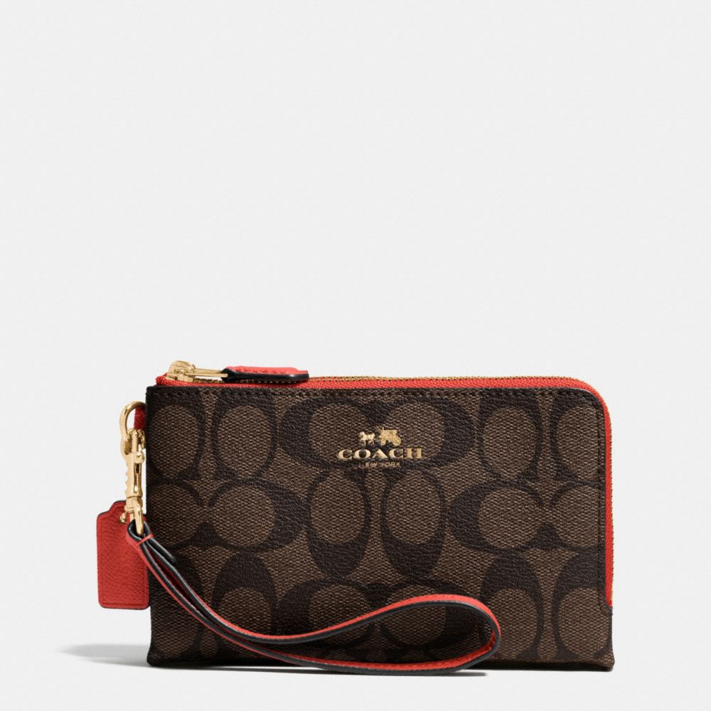 COACH F64131 DOUBLE CORNER ZIP WRISTLET IN SIGNATURE IMITATION-GOLD/BROWN/CARMINE