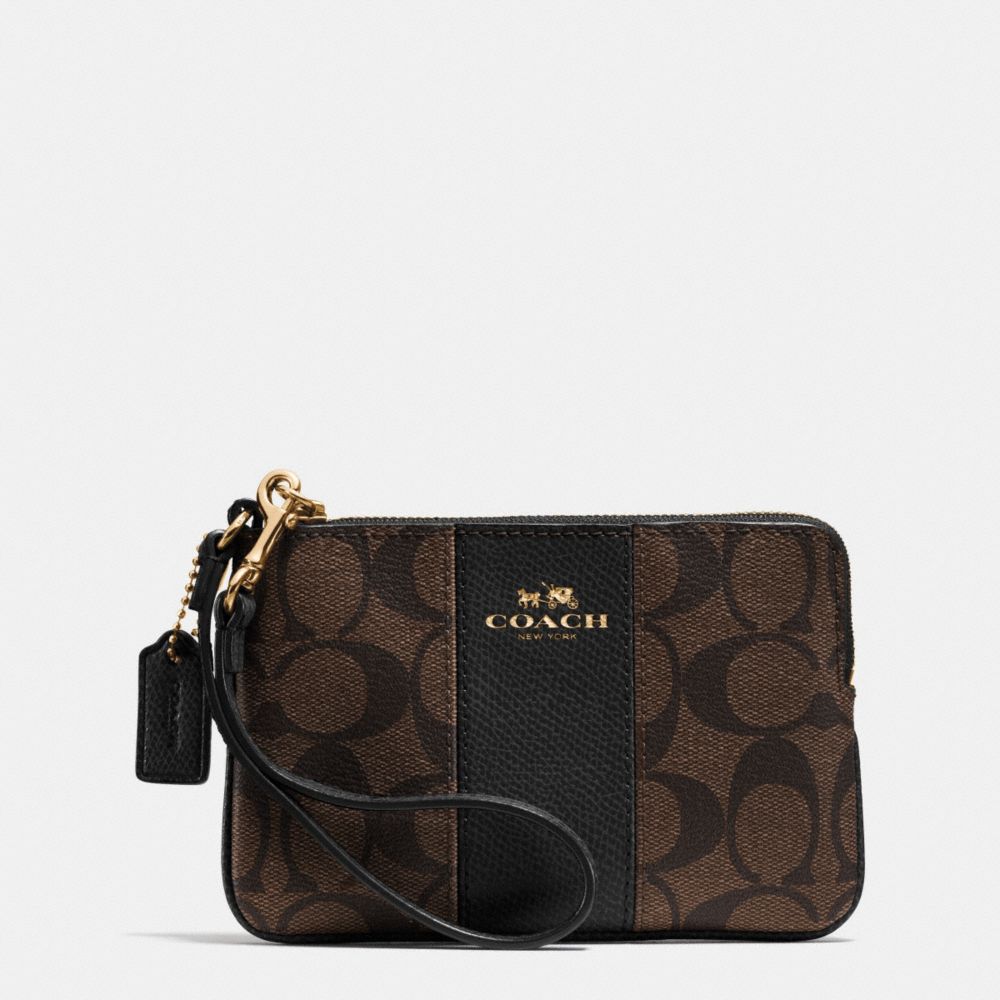 CORNER ZIP WRISTLET IN SIGNATURE COATED CANVAS WITH LEATHER - LIGHT GOLD/BROWN/BLACK - COACH F64233