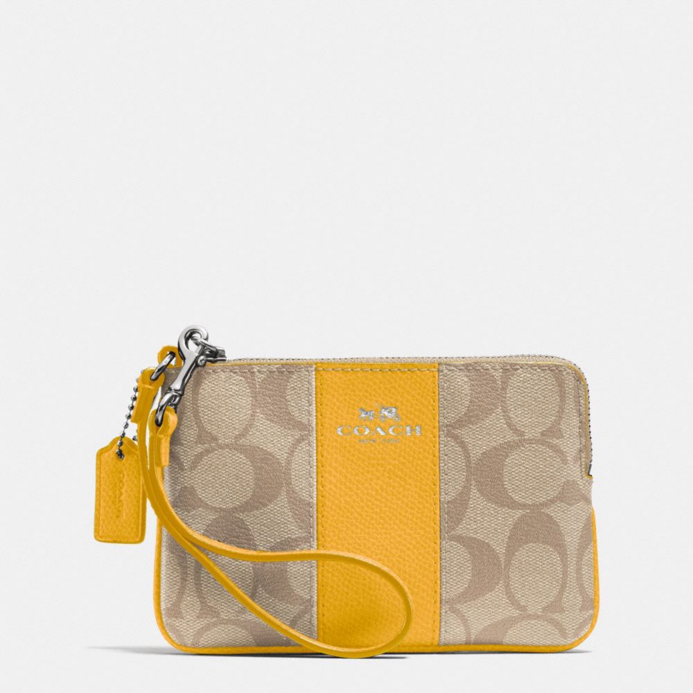 CORNER ZIP WRISTLET IN SIGNATURE COATED CANVAS WITH LEATHER - f64233 - SILVER/LIGHT KHAKI/CANARY