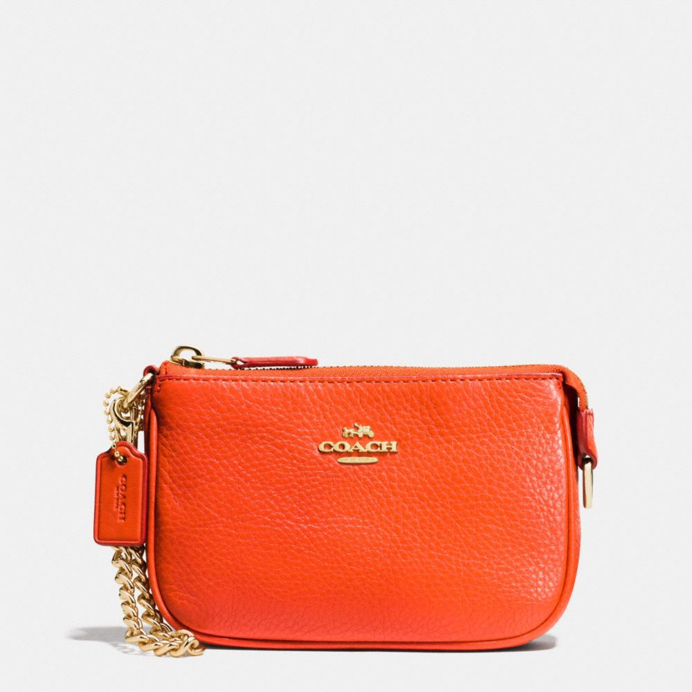 COACH SMALL WRISTLET 15 IN PEBBLE LEATHER - IMITATION GOLD/PEPPERPER - F64571