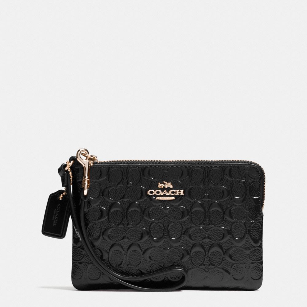 COACH f64652 CORNER ZIP WRISTLET IN SIGNATURE DEBOSSED PATENT LEATHER IMITATION GOLD/BLACK