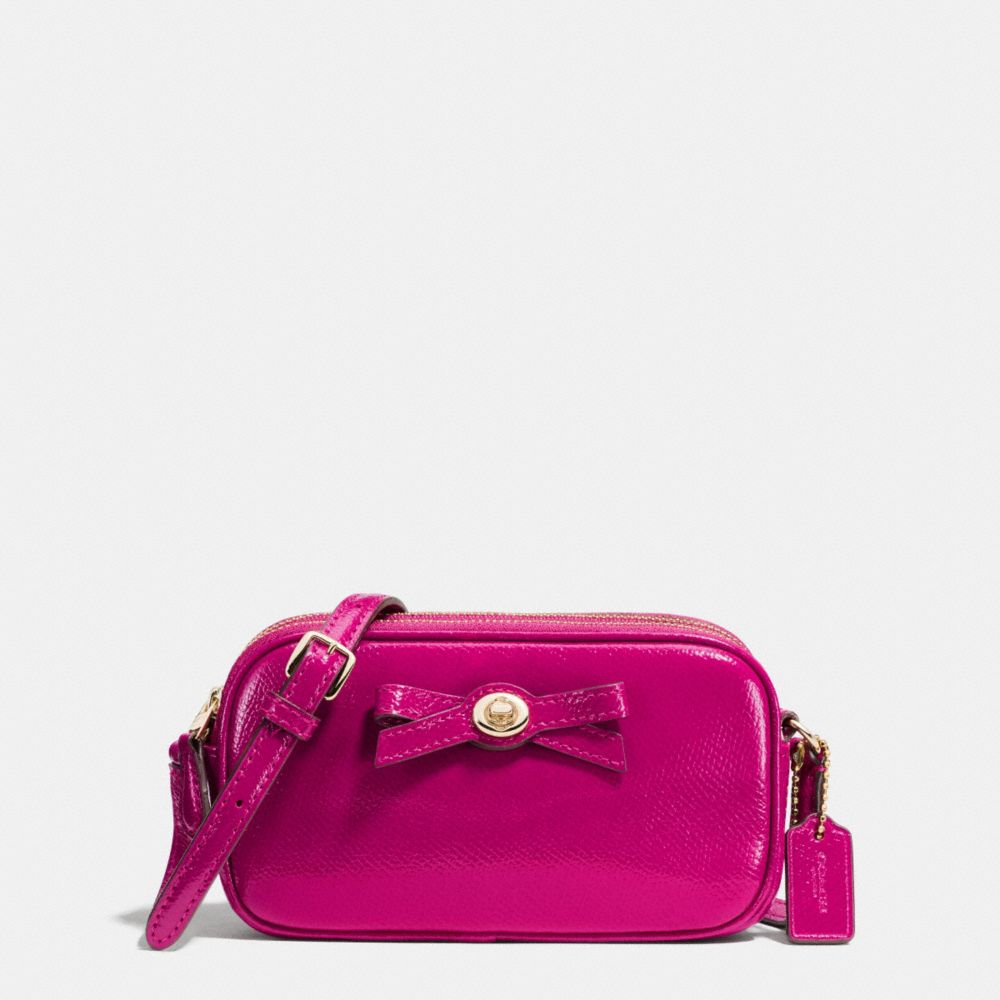 COACH F64655 TURNLOCK BOW CROSSBODY POUCH IN PATENT LEATHER IMITATION-GOLD/CRANBERRY