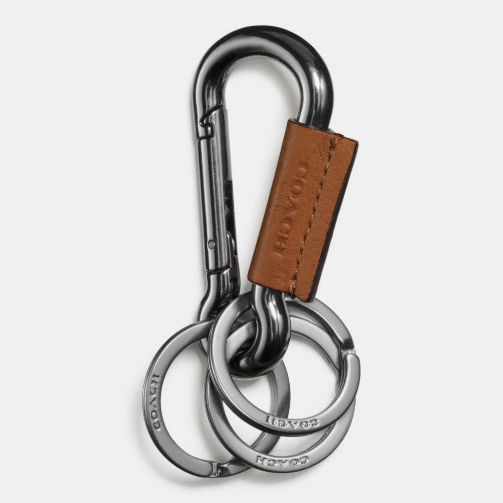 COACH F64769 - CARABINER KEY RING SADDLE