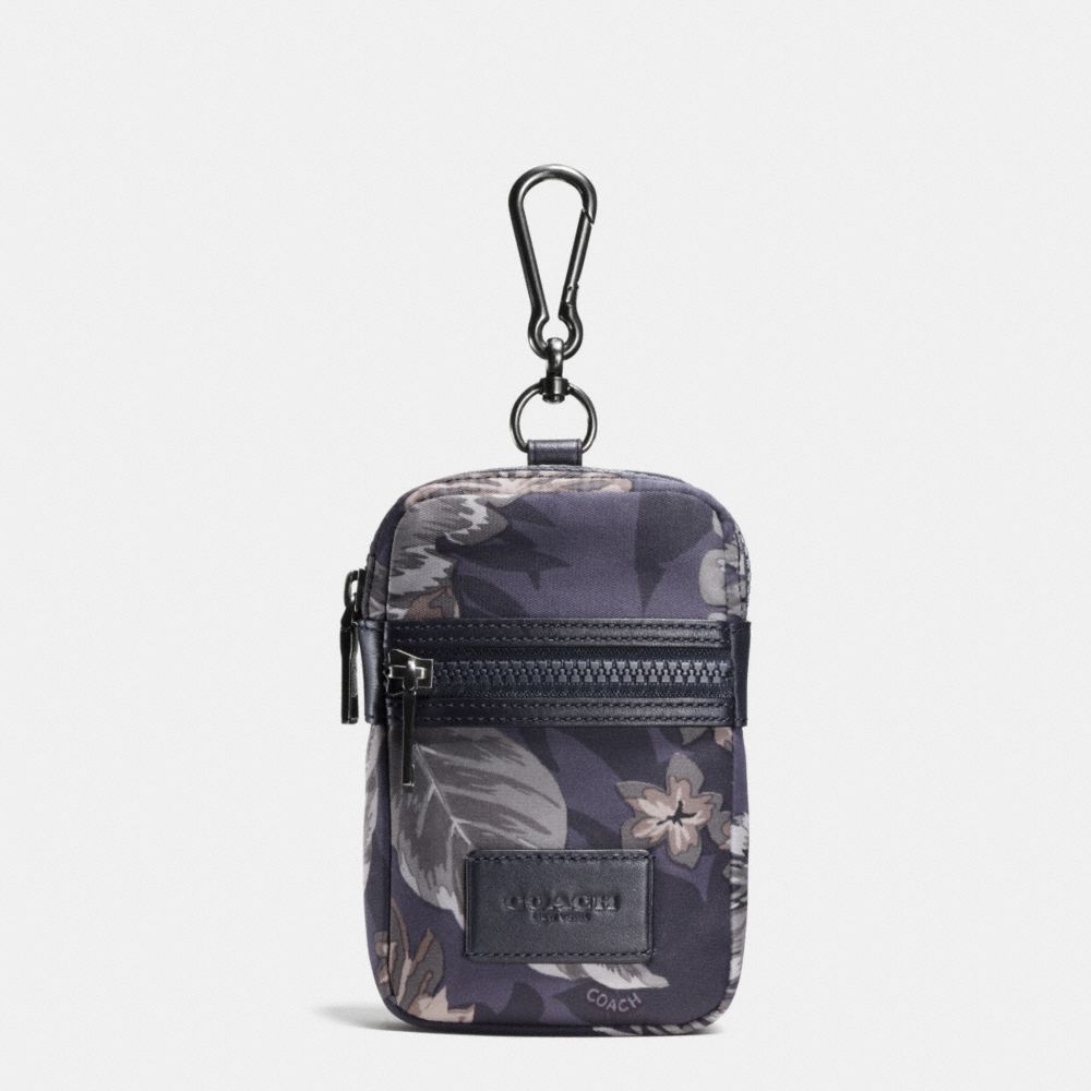 COACH SMALL BEACH POUCH IN POLYESTER - HAWAIIAN PALM - F65300