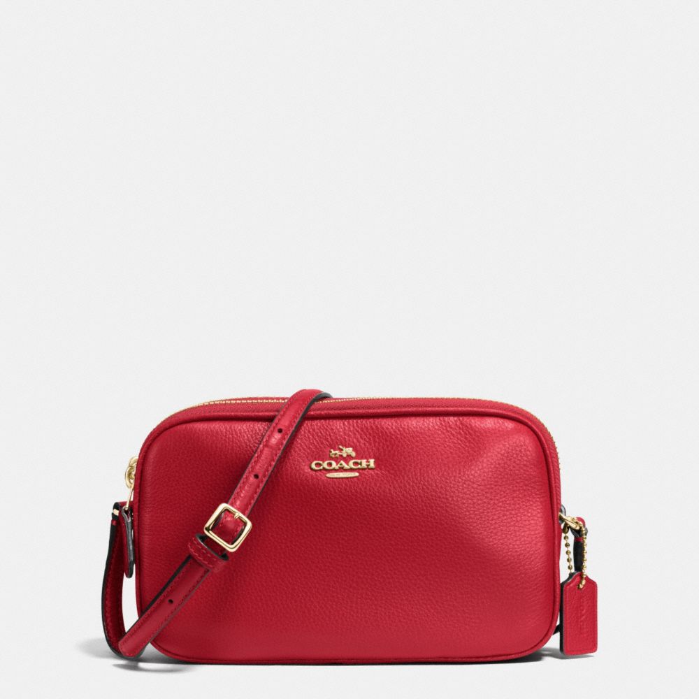 CROSSBODY POUCH IN PEBBLE LEATHER - f65988 - IMITATION GOLD/TRUE RED