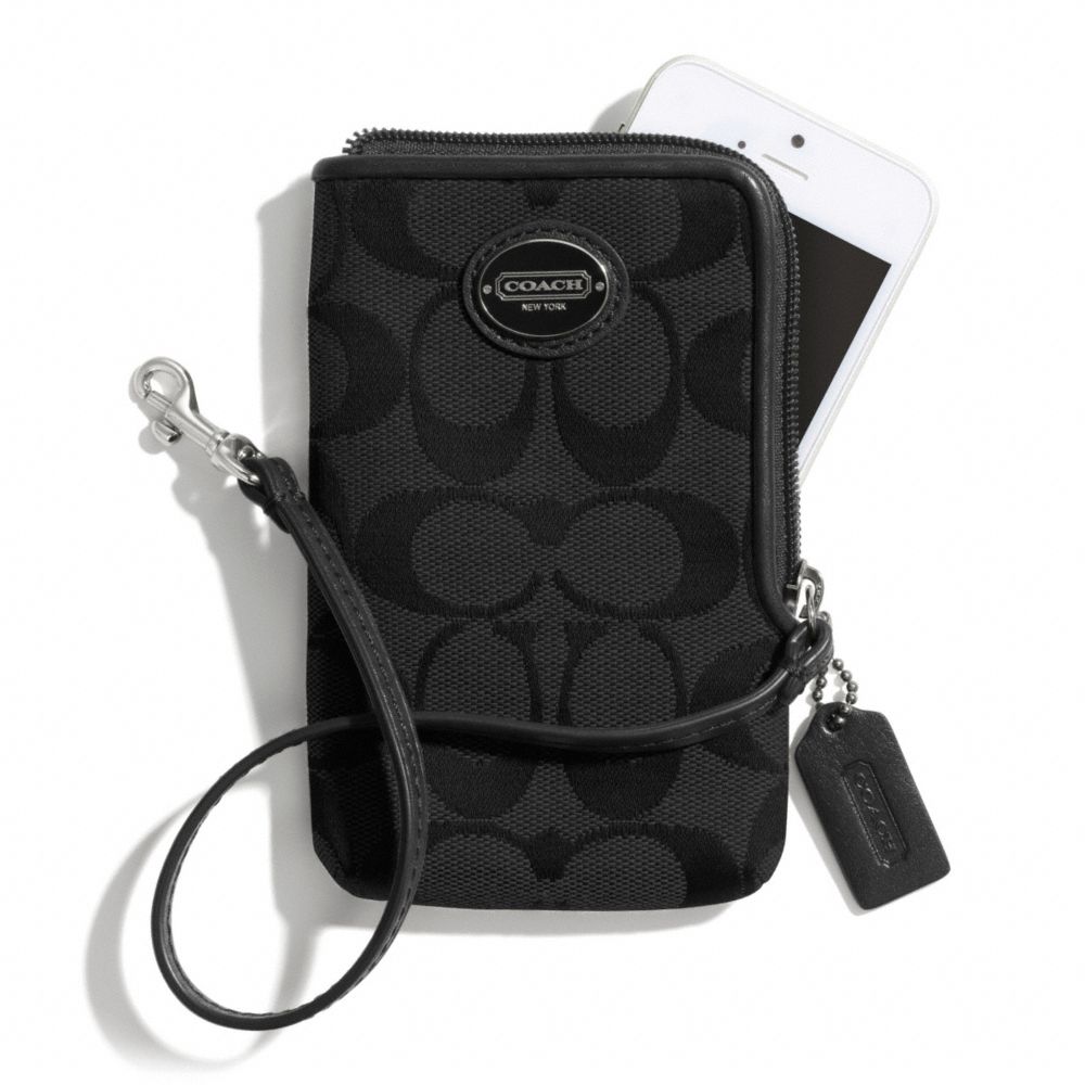 COACH SIGNATURE NORTH/SOUTH UNIVERSAL CASE -  - f66201