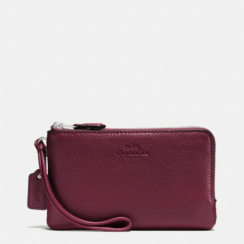 COACH DOUBLE CORNER ZIP WRISTLET IN PEBBLE LEATHER - SILVER/BURGUNDY - F66505