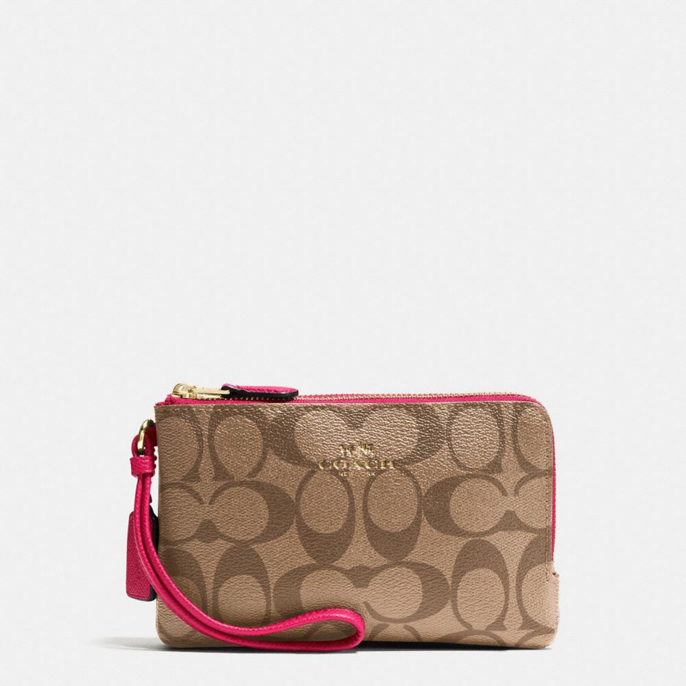 COACH DOUBLE CORNER ZIP WRISTLET IN SIGNATURE - IMITATION GOLD/KHAKI BRIGHT PINK - f66506