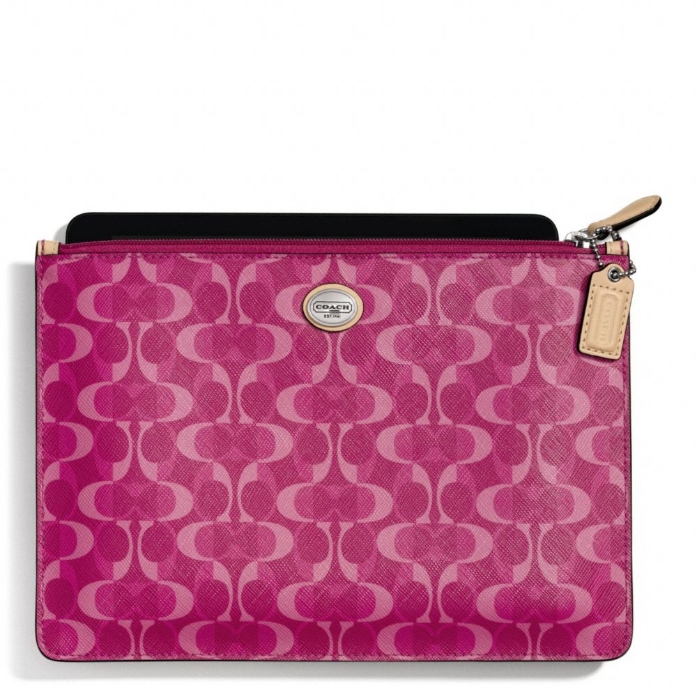 COACH F67517 - PEYTON DREAM C MEDIUM TECH POUCH ONE-COLOR