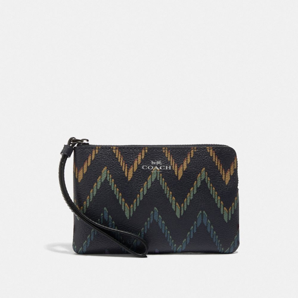 COACH F67553 CORNER ZIP WRISTLET WITH GEO CHEVRON PRINT MIDNIGHT MULTI/SILVER