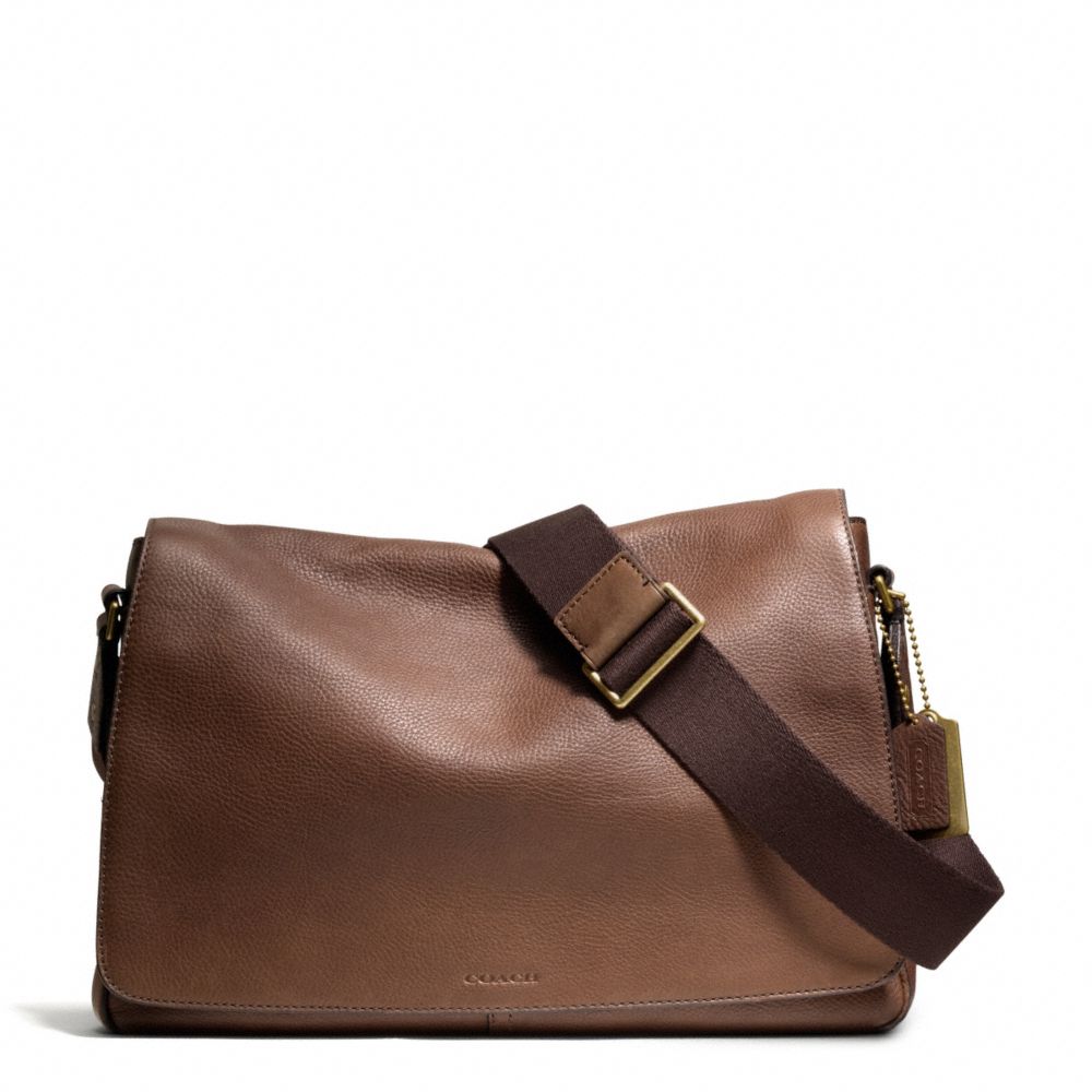 BLEECKER PEBBLED LEATHER COURIER BAG - f71070 - BRASS/CIGAR