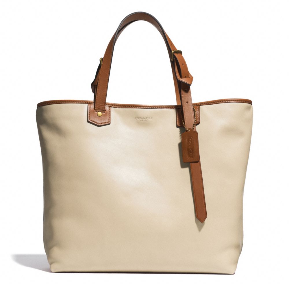 COACH f71329 BLEECKER LEATHER SMALL HOLDALL  BRASS/PARCHMENT