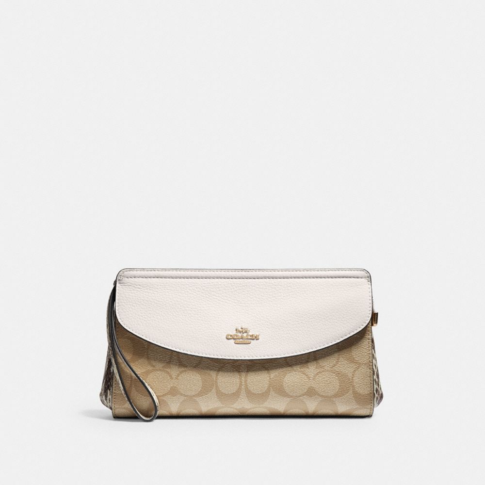 COACH FLAP CLUTCH IN SIGNATURE CANVAS - LIGHT KHAKI/CHALK/GOLD - F73121