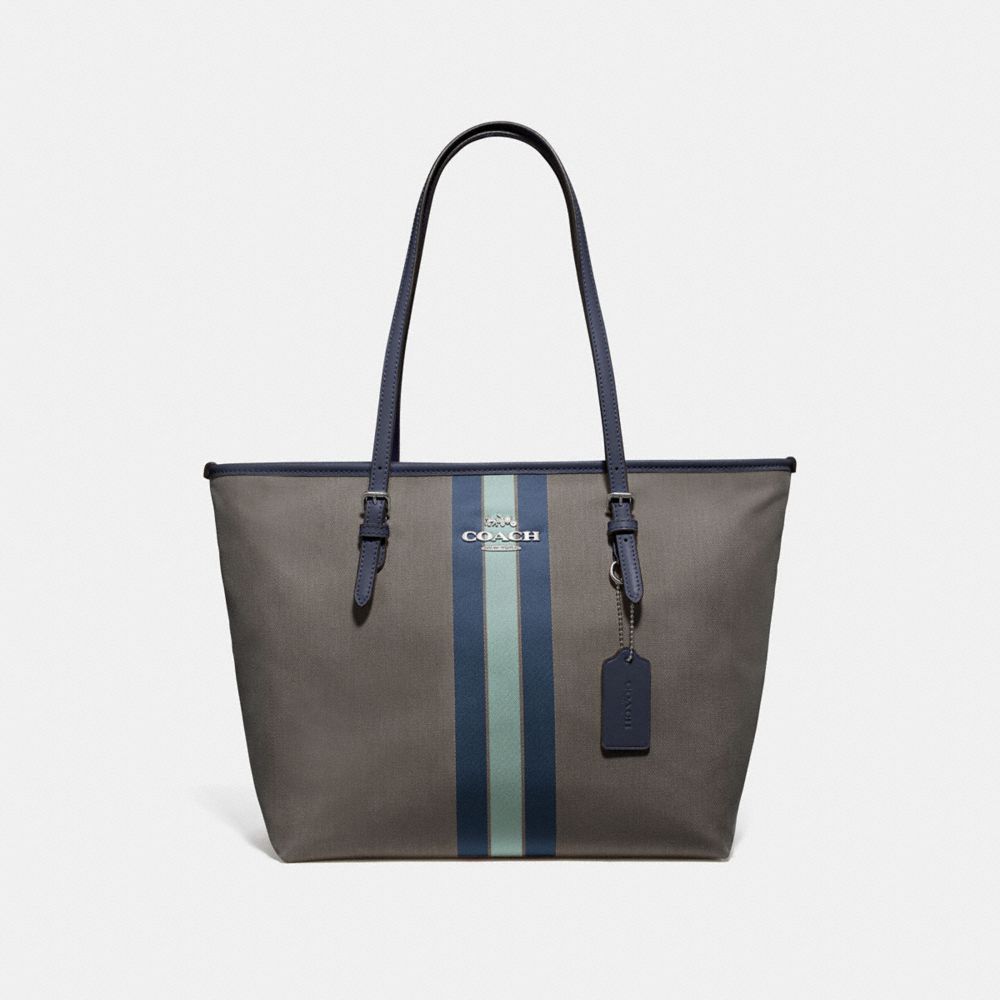 COACH ZIP TOP TOTE IN SIGNATURE JACQUARD WITH VARSITY STRIPE - MIDNIGHT BLUE/SILVER - F73160