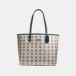 REVERSIBLE CITY TOTE WITH WESTERN STAR PRINT - SILVER/CHALK MULTI/DENIM - COACH F73323