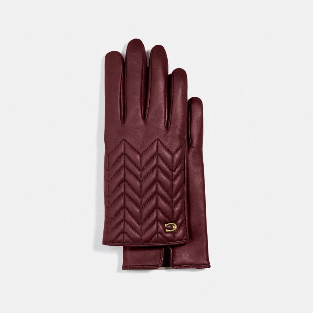 COACH F75542 SCULPTED SIGNATURE QUILTED LEATHER TECH GLOVES WINE