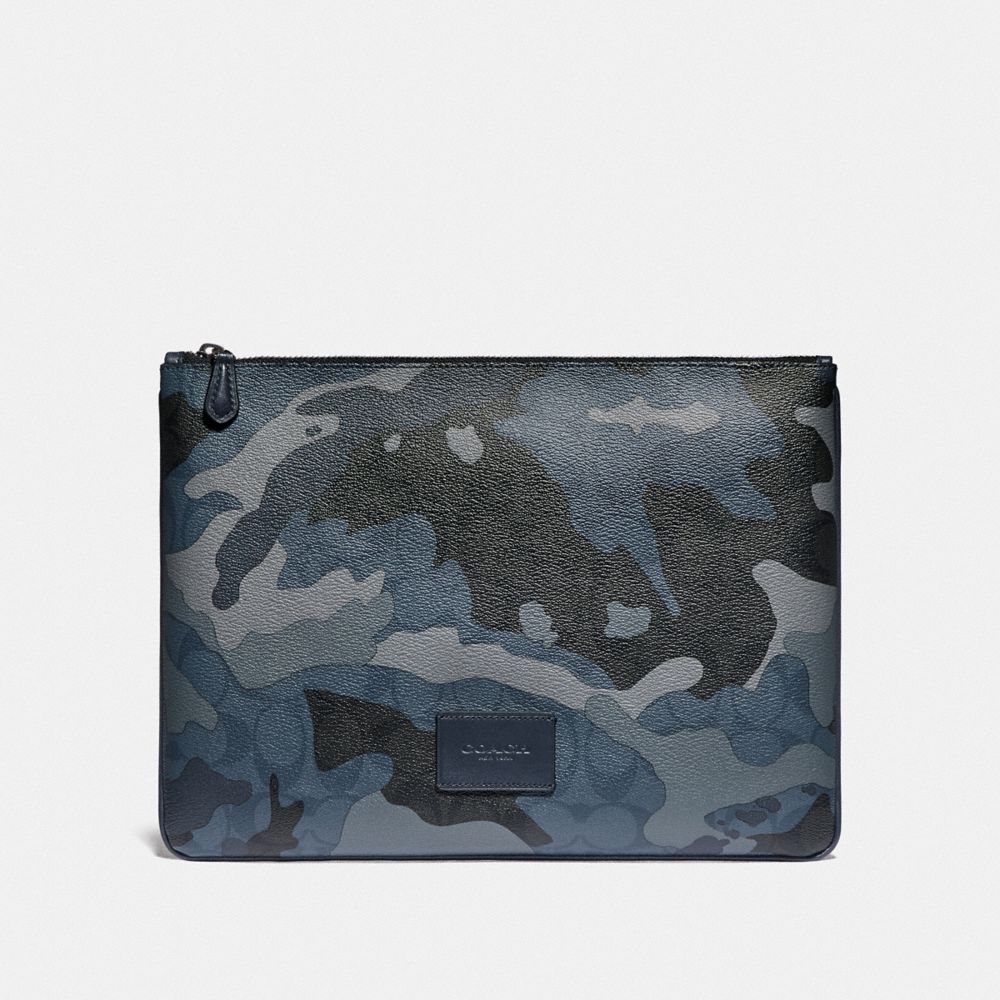 LARGE POUCH IN SIGNATURE CANVAS WITH CAMO PRINT - BLUE MULTI/BLACK ANTIQUE NICKEL - COACH F76950