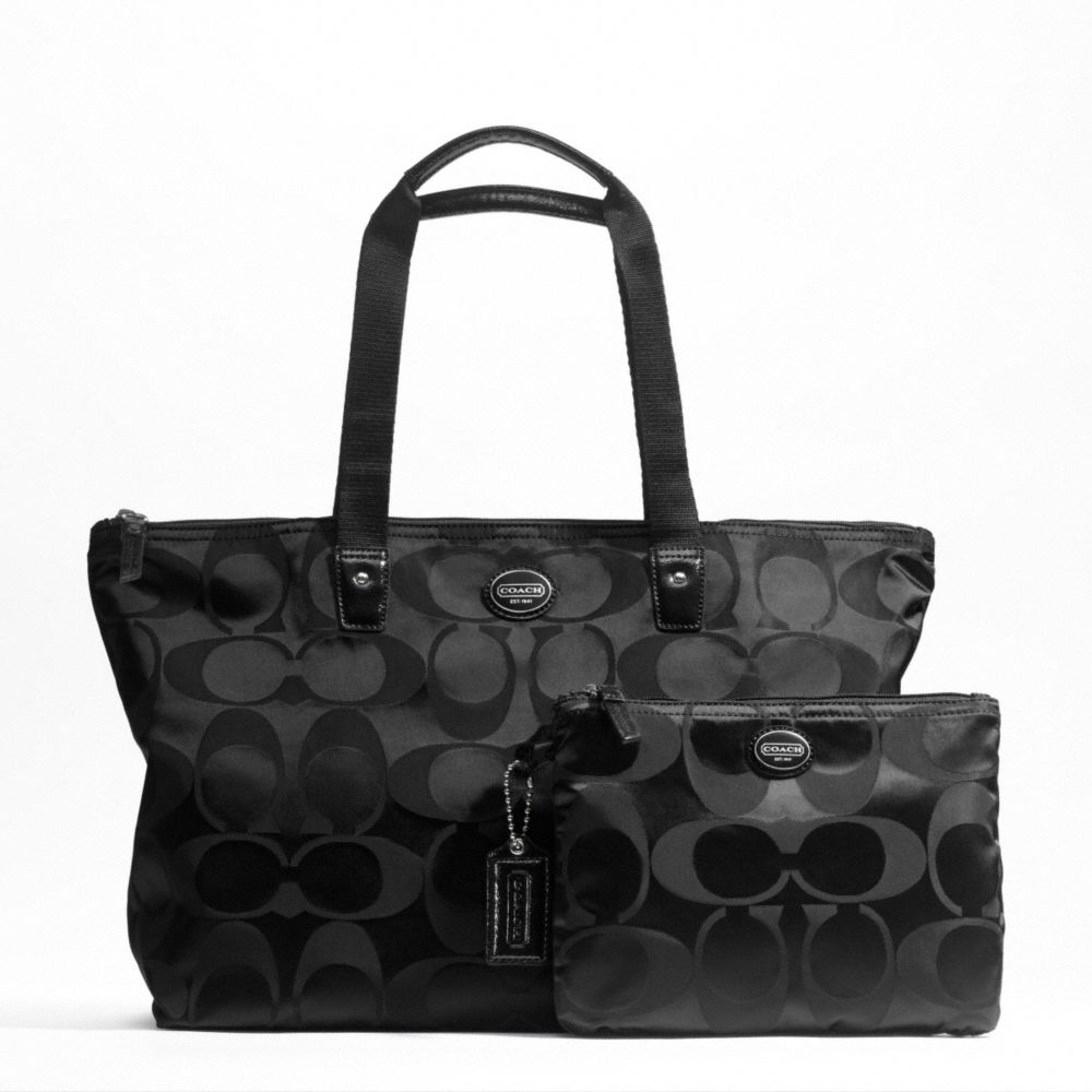 Coach weekender hot sale bag nylon