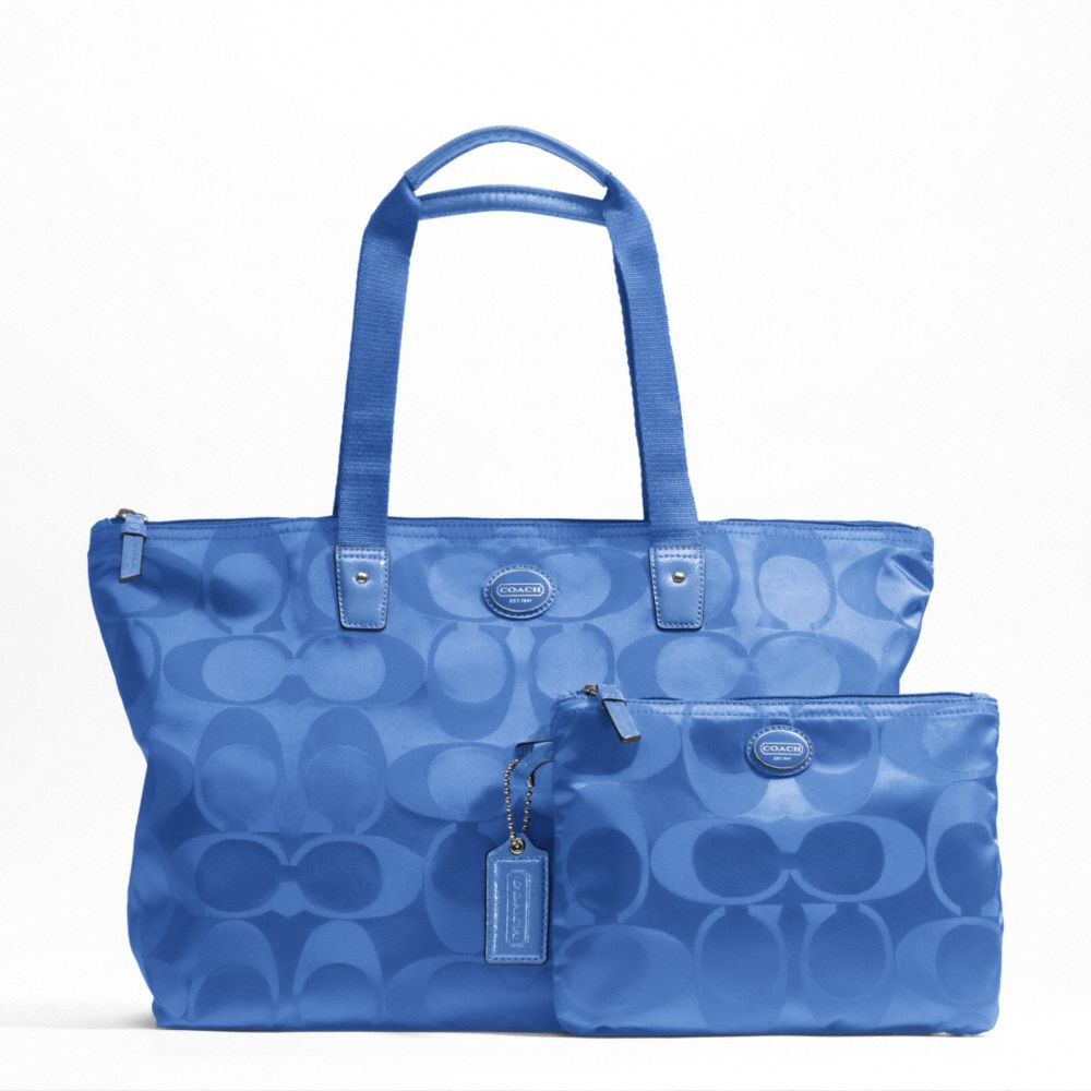GETAWAY SIGNATURE NYLON PACKABLE WEEKENDER - SILVER/COOL BLUE - COACH F77321