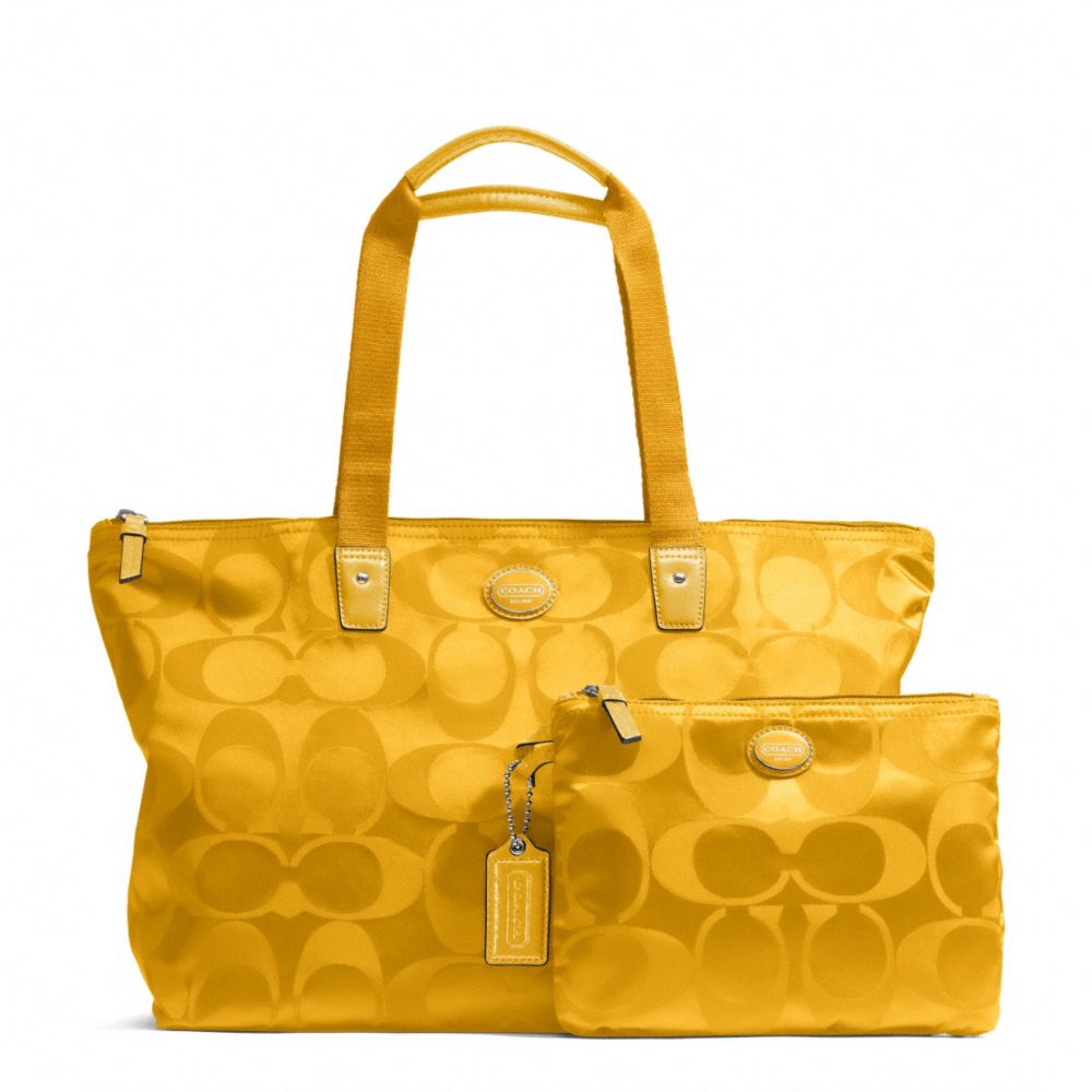 GETAWAY SIGNATURE NYLON PACKABLE WEEKENDER - f77321 - SILVER/SUNFLOWER