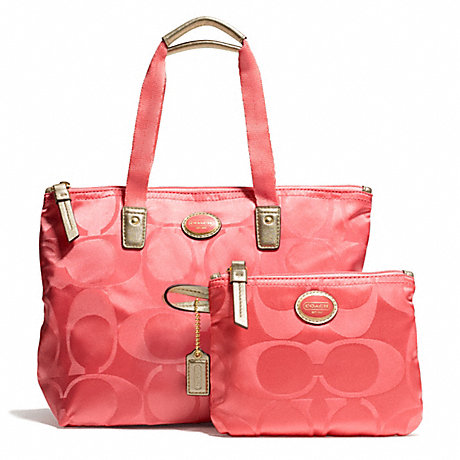 COACH f77322 GETAWAY SIGNATURE NYLON SMALL PACKABLE TOTE BRASS/CORAL