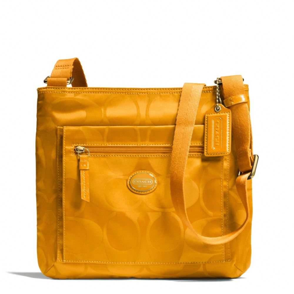 GETAWAY SIGNATURE NYLON FILE BAG - BRASS/ORANGE SPICE - COACH F77408