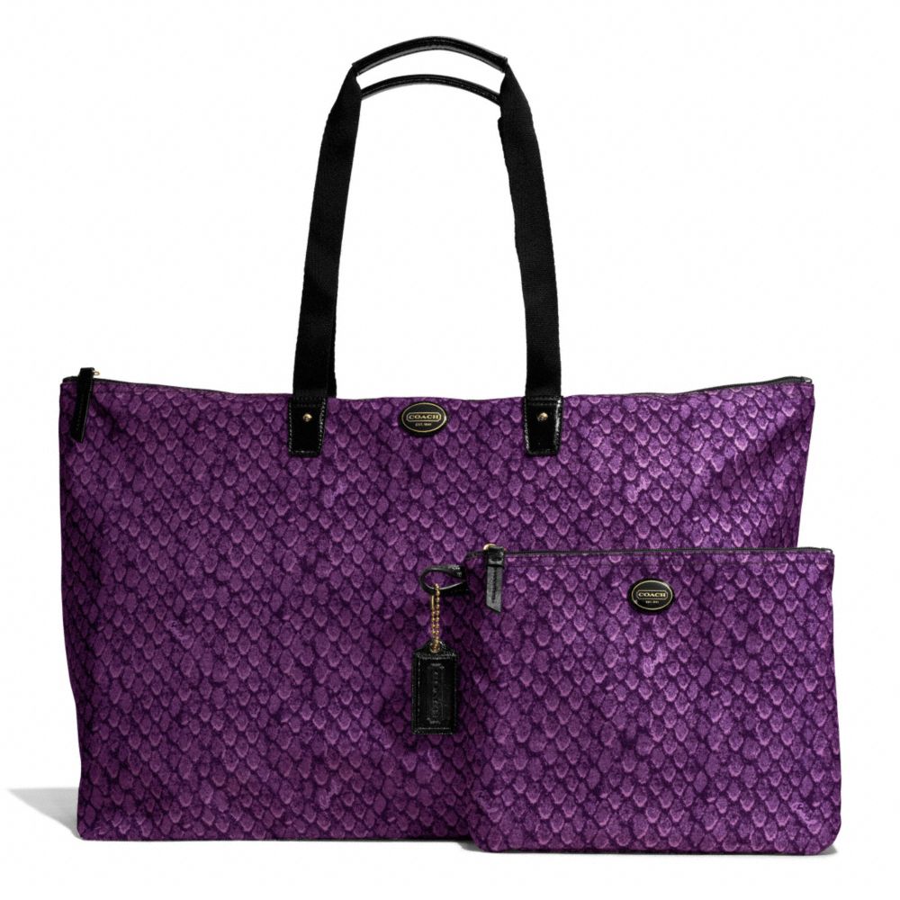 COACH F77445 - GETAWAY SNAKE PRINT LARGE PACKABLE WEEKENDER BRASS/PURPLE