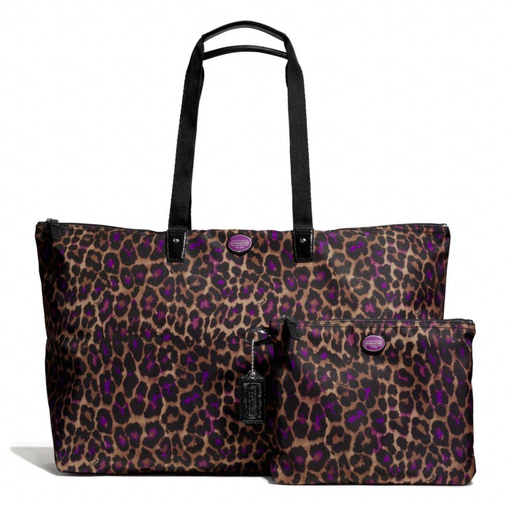 COACH f77460 GETAWAY OCELOT PRINT LARGE PACKABLE WEEKENDER SILVER/VIOLET MULTI