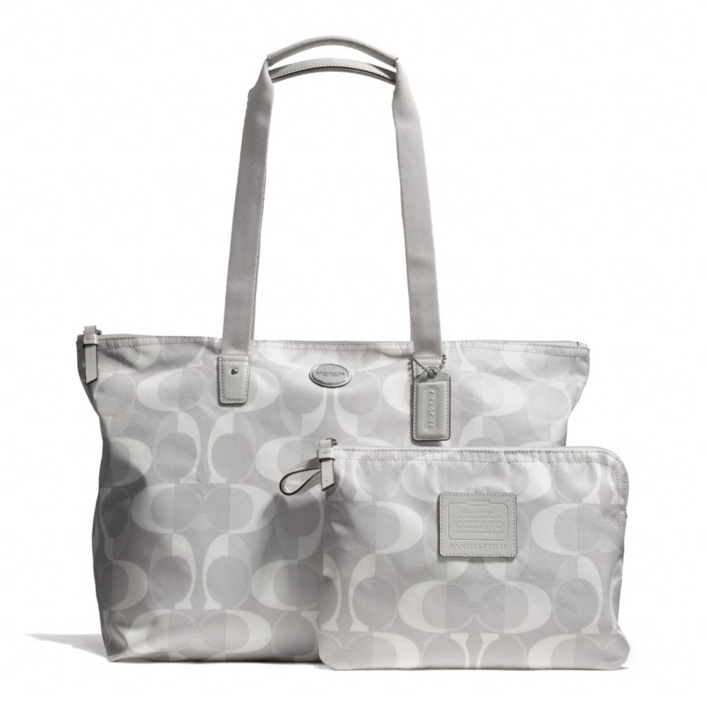 COACH DREAM C WEEKENDER - SILVER/LIGHT GREY - F77571