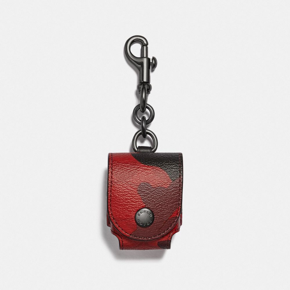 COACH EARBUD CASE BAG CHARM IN SIGNATURE CANVAS WITH CAMO PRINT - QB/OXBLOOD MULTI - F79794QBFCG