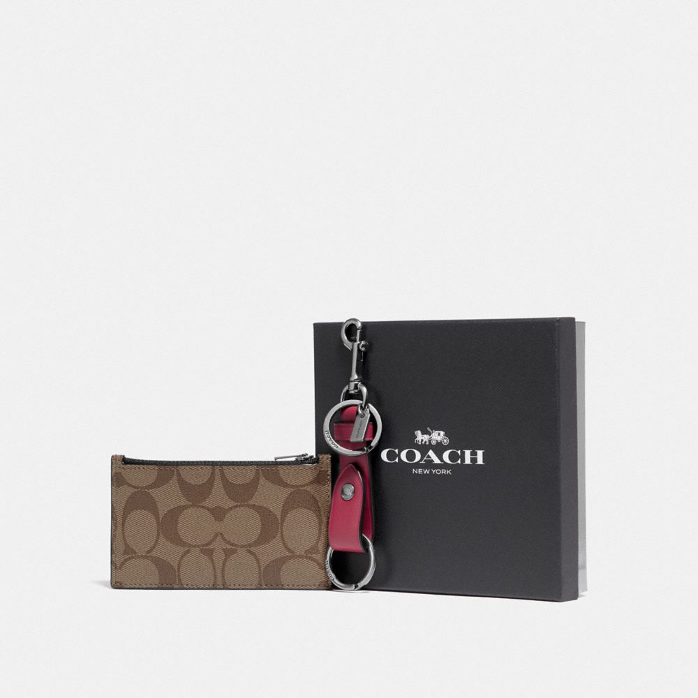 COACH F79848 - BOXED ZIP CARD CASE AND VALET KEY FOB GIFT SET IN SIGNATURE CANVAS QB/TAN MULTI