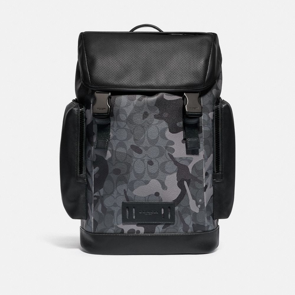 RANGER BACKPACK IN SIGNATURE CANVAS WITH CAMO PRINT - F79900 - QB/GREY MULTI