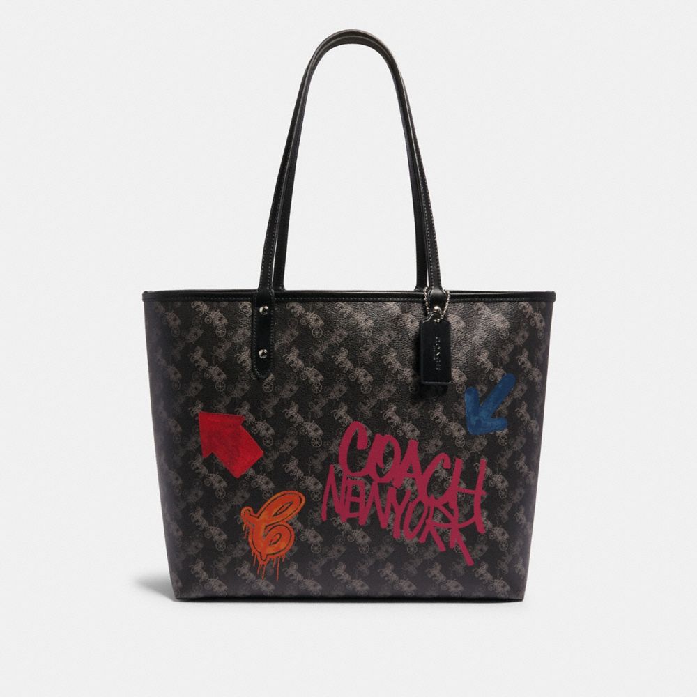 COACH F84226 Reversible City Tote With Horse And Carriage Print SV/BLACK GREY MULTI