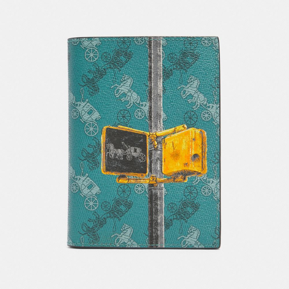 COACH F85039 PASSPORT CASE WITH HORSE AND CARRIAGE PRINT QB/VIRIDIAN SAGE MULTI