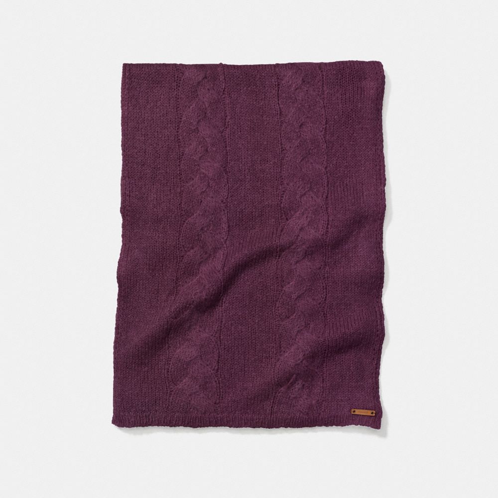 COACH LOOSE CABLE SCARF - BRIGHT BERRY - f86016