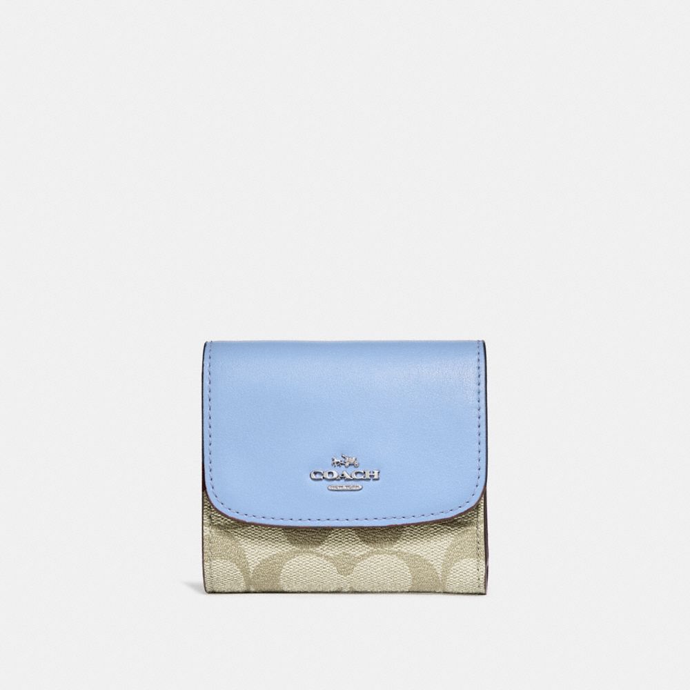 COACH SMALL WALLET IN SIGNATURE CANVAS - LIGHT KHAKI/POOL/SILVER - f87589